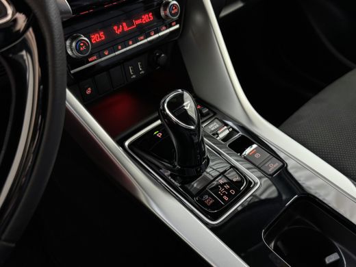 Mitsubishi Eclipse Cross 2.4 PHEV EXECUTIVE STOEL/STUUR/ACHTERBANK.VERW 360CAM ADAP.CRUISE AWD 4X4 Plug in Hybrid PHEV ActivLease financial lease