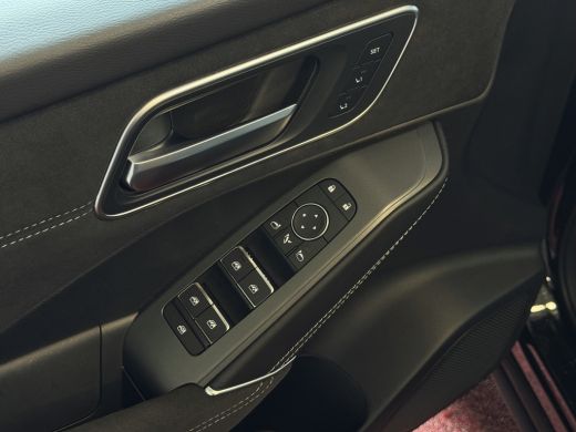 Nissan QASHQAI 1.3 MHEV 160PK TEKNA PLUS BOSE 20''LMV LEER ALCANTARA PANO MASSAGE BOSE STOEL/STUUR/RUIT VERW MAT... ActivLease financial lease