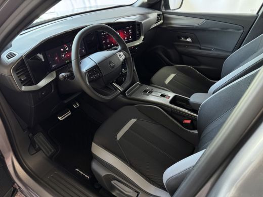 Opel Mokka 1.2 TURBO 130PK ✅ NIEUW MODEL ✅ GS LINE / BLACK PACK 360.CAM 03/2025 CAPRLAY STOEL/STUUR VERW CAMERA ActivLease financial lease