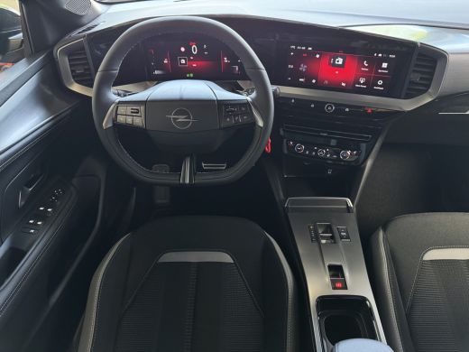 Opel Mokka 1.2 TURBO 130PK GS LINE / BLACK PACK 360.CAM 03/2025 CAPRLAY STOEL/STUUR VERW CAMERA ActivLease financial lease