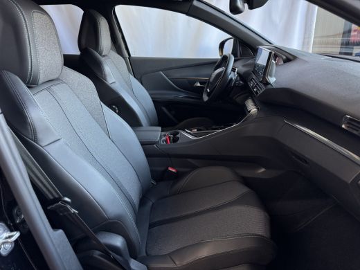 Peugeot 3008 130PK ALLURE LEER I-COCKPIT LED CARPLAY EUROPA.NAVI ELEK.KLEP CAMERA ADAP.CRUISE ZWARTE HEMEL. 20... ActivLease financial lease