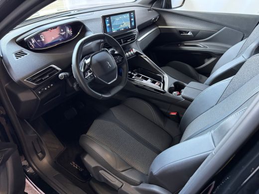 Peugeot 3008 130PK ALLURE LEER I-COCKPIT LED CARPLAY EUROPA.NAVI ELEK.KLEP CAMERA ADAP.CRUISE ZWARTE HEMEL. 20... ActivLease financial lease