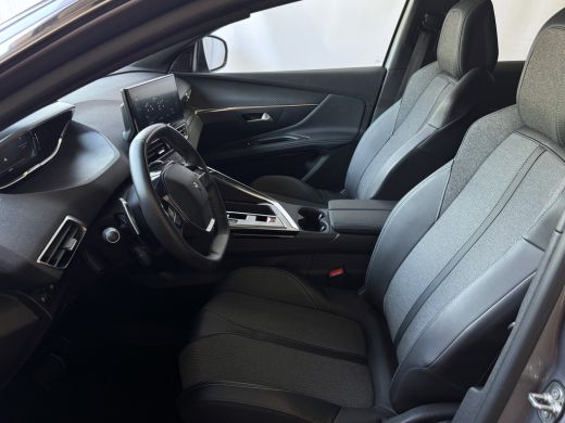 Peugeot 3008 1.6 HYBRID PHEV ALLURE PACK CARPLAY NAVI CAMERA BLINDSPOT Plug in Hybrid ActivLease financial lease