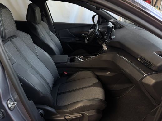 Peugeot 3008 1.6 HYBRID PHEV ALLURE PACK CARPLAY NAVI CAMERA BLINDSPOT Plug in Hybrid ActivLease financial lease