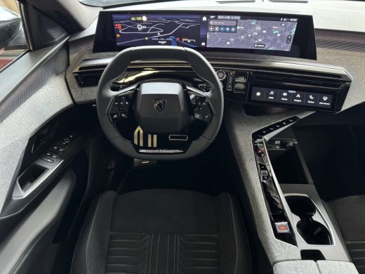 Peugeot 5008 1.2 HYBRID 145 GT GLAZENDAK 7PERS STOEL/STUUR VERW. ELEK.KLEP LED 7P 7 Persoons ActivLease financial lease