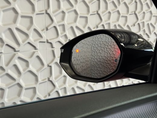 Peugeot 5008 1.2 HYBRID 145 GT GLAZENDAK 7PERS STOEL/STUUR VERW. ELEK.KLEP LED 7P 7 Persoons ActivLease financial lease