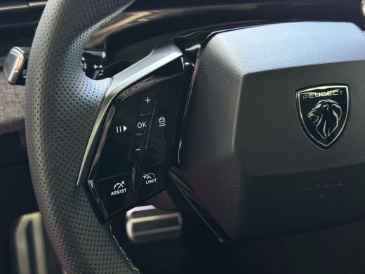 Peugeot 5008 1.2 HYBRID 145e ✅NIEUWE AUTO✅ 7PERS AFN.TREKHAAK GT LINE AUT. CARPLAY NAVI STOELVERW KEYLESS 7P 7... ActivLease financial lease