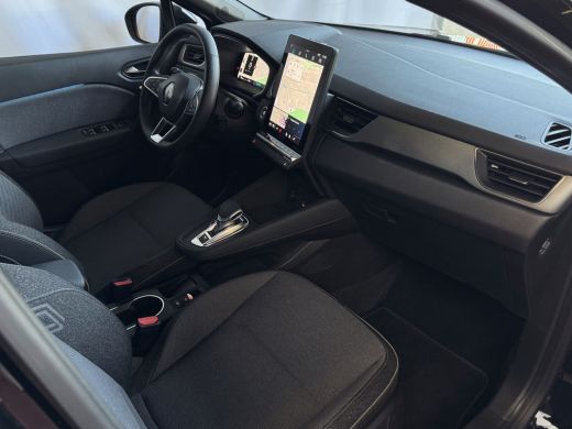 Renault Captur 1.3 MILD HYBRID 160 TECHNO CAMERA 18''LMV STOEL/STUUR .VERW PURE VISION LED 10'' R-LINK NAVI 04/2... ActivLease financial lease