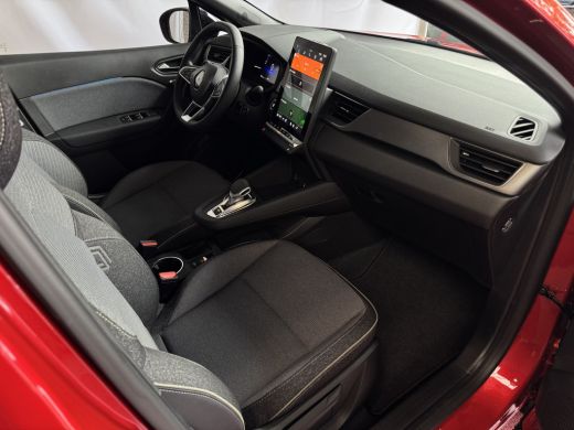 Renault Captur 1.3 MILD HYBRID 160 TECHNO CAMERA 18''LMV STOEL/STUUR .VERW PURE VISION LED 10'' R-LINK NAVI 2025... ActivLease financial lease