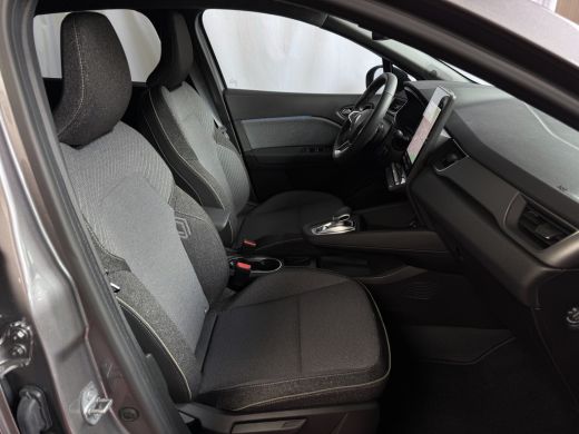 Renault Captur 1.3 MILD HYBRID 160 TECHNO CAMERA 18''LMV STOEL/STUUR .VERW PURE VISION LED 10'' R-LINK NAVI 2025... ActivLease financial lease