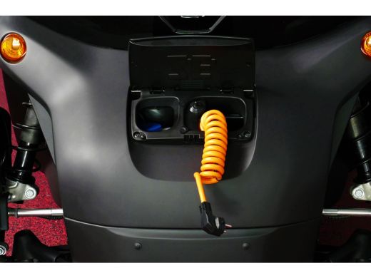 Renault Twizy URBAN 80 INCL ACCU 4122 KM PDC RUITVERW. SWICHBLADE ActivLease financial lease