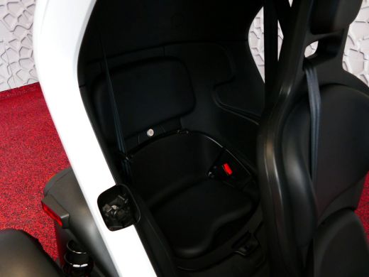 Renault Twizy URBAN 80 INCL ACCU 4122 KM PDC RUITVERW. SWICHBLADE ActivLease financial lease