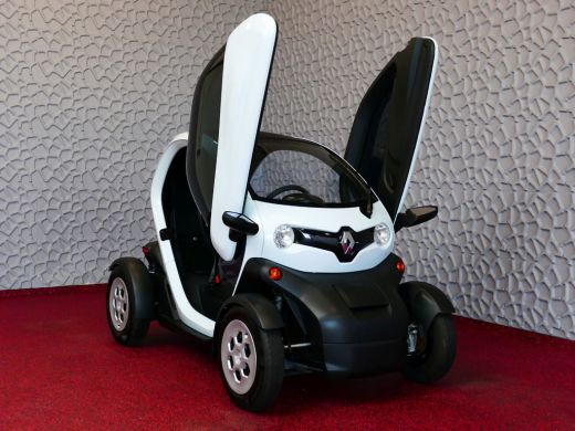 Renault Twizy URBAN 80 INCL ACCU 4122 KM PDC RUITVERW. SWICHBLADE ActivLease financial lease