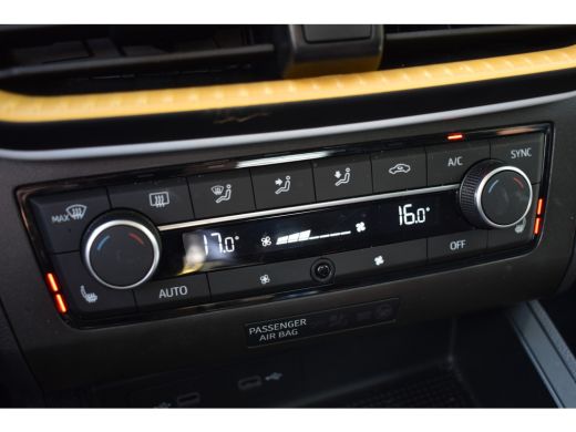 Seat Ibiza TSI 95PK BUSINESS STYLE VIRTUAL/NAVI/CARPLAY ActivLease financial lease