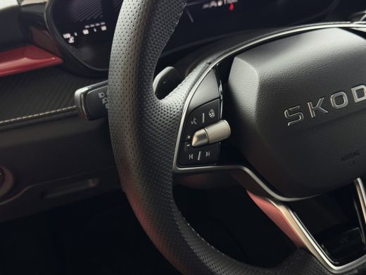 Skoda Fabia 1.0 TSI 116PK MONTE CARLO BLACK CAMERA LED STOEL/STUUR VERW ADAP, CRUISE VIC.COCKPIT 03/2025 ActivLease financial lease