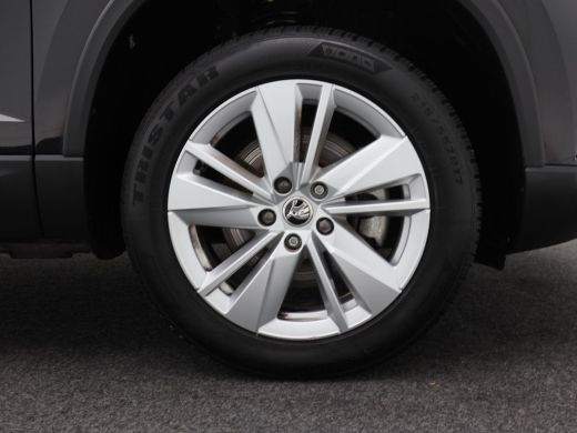 Skoda Karoq 1.5 TSi 150 Pk Automaat Business Edition | Panoramadak | Cruise Control | Climate Control | Stoel... ActivLease financial lease