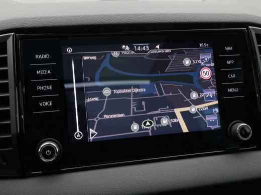 Skoda Karoq 1.5 TSi 150 Pk Automaat Business Edition | Panoramadak | Cruise Control | Climate Control | Stoel... ActivLease financial lease