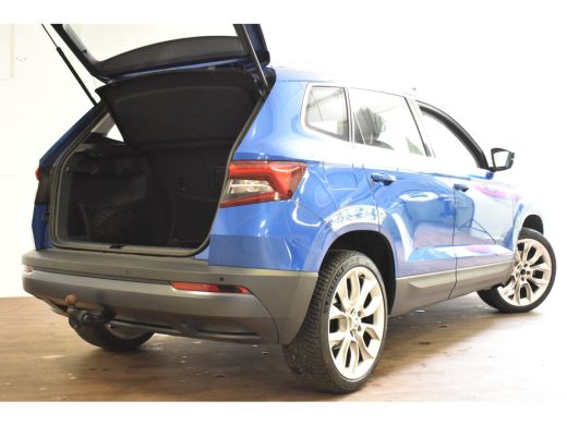 Skoda Karoq 1.5 TSI 150PK ACT BUSINESS EDITION PLUS CAMERA/NAVI/TREKHAAK ActivLease financial lease