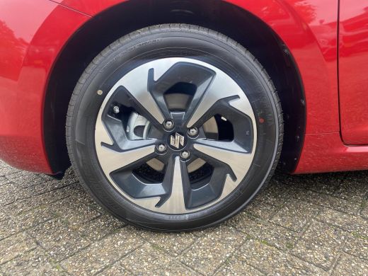 Suzuki Swift 1.2 Style Smart Hybrid | Direct uit voorraad leverbaar | ActivLease financial lease