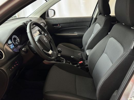 Suzuki Vitara 1.4 HYBRID SELECT SMART HYBRID CARPLAY NAVI CAMERA STOELVERW. 07/2025 ActivLease financial lease