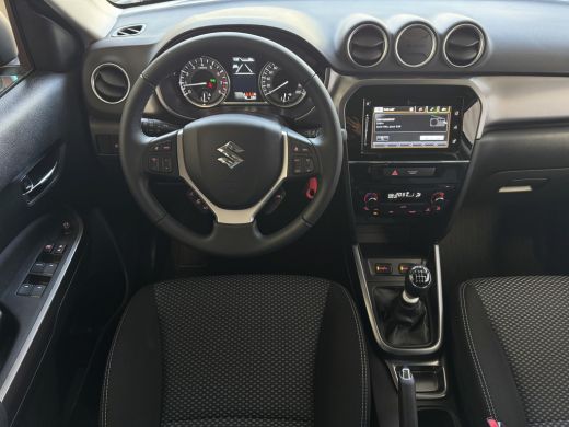 Suzuki Vitara 1.4 HYBRID SELECT SMART HYBRID CARPLAY NAVI CAMERA STOELVERW. 07/2025 ActivLease financial lease