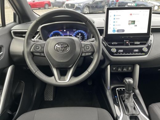 Toyota Corolla Cross Hybrid 200 Dynamic | Navigatie | Apple CarPlay/Android auto | Stoelverwarming | Stuurverwarming ActivLease financial lease