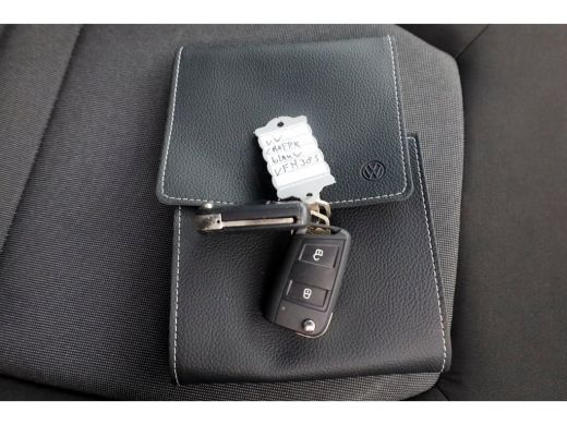 Volkswagen Crafter 35 2.0 TDI E6 Bakwagen met achterdeuren 2 Persoons 02-2020 ActivLease financial lease