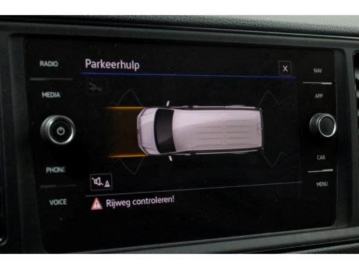 Volkswagen Crafter 50 2.0 TDI 177pk L4H4 (L3H3) Airco/Navi/Camera Trekhaak 3500kg 04-2021 ActivLease financial lease