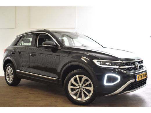 Volkswagen T-Roc 1.5 TSI 150PK DSG STYLE VIRTUAL/CARPLAY/CAMERA ActivLease financial lease