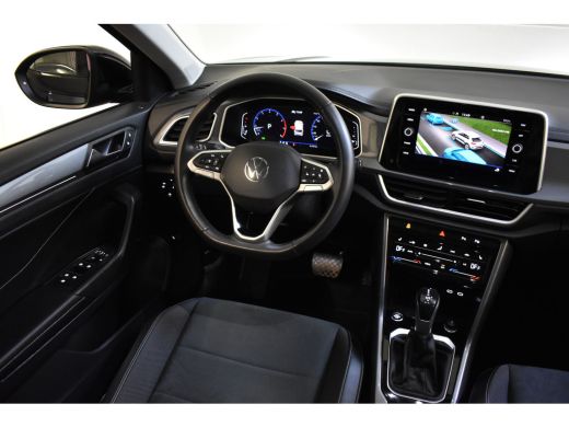 Volkswagen T-Roc 1.5 TSI 150PK DSG STYLE VIRTUAL/CARPLAY/CAMERA ActivLease financial lease