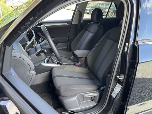 Volkswagen T-Roc TSI 115PK LIFE NAVI/PDC/CARPLAY ActivLease financial lease