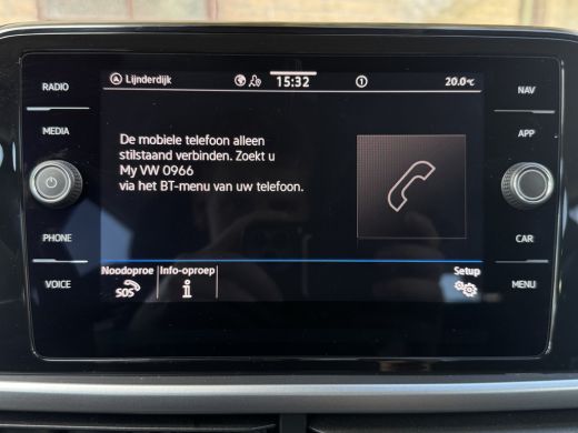 Volkswagen T-Roc TSI 115PK LIFE NAVI/PDC/CARPLAY ActivLease financial lease