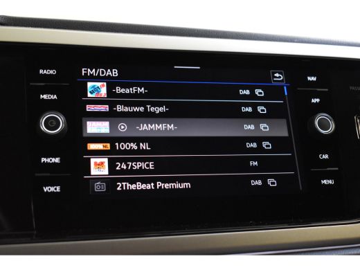 Volkswagen Taigo 1.0 TSI LIFE MOVE PDC/LMV/CARPLAY ActivLease financial lease