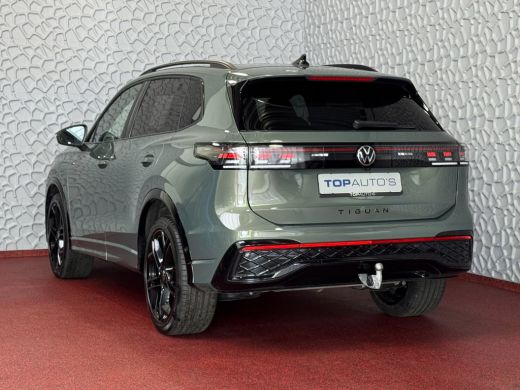 Volkswagen Tiguan 1.5 eHYBRID 272PK R-LINE PANO XL.NAVI TREKHAAK BLACK.STYLE 360.CAM ELEK.KLEP MATRIX.LED 20''LMV M... ActivLease financial lease