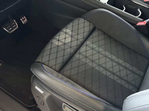 Volkswagen Tiguan 1.5 eHYBRID 272PK R-LINE PANO XL.NAVI TREKHAAK BLACK.STYLE 360.CAM ELEK.KLEP MATRIX.LED 20''LMV M... ActivLease financial lease