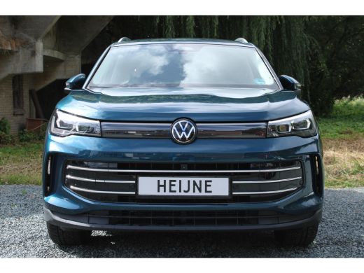Volkswagen Tiguan 1.5 eTSI 150PK DSG ELEGANCE ALCANTARA/360° CAMERA/TREKHAAK ActivLease financial lease