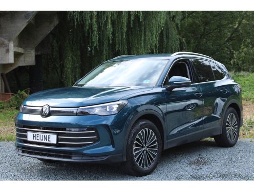 Volkswagen Tiguan 1.5 eTSI 150PK DSG ELEGANCE ALCANTARA/360° CAMERA/TREKHAAK ActivLease financial lease