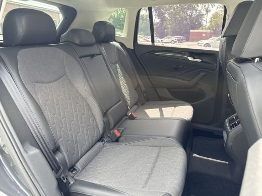 Volkswagen Tiguan 1.5 eTSI DSG LIFE EDITION TREKHAAK/NAVI/CAMERA/IQ-LIGHT ActivLease financial lease