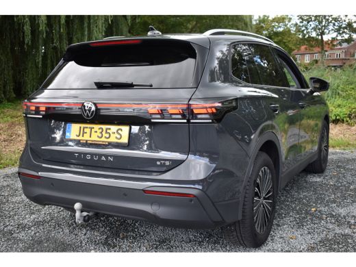 Volkswagen Tiguan 1.5 eTSI DSG LIFE EDITION TREKHAAK/NAVI/CAMERA/IQ-LIGHT ActivLease financial lease