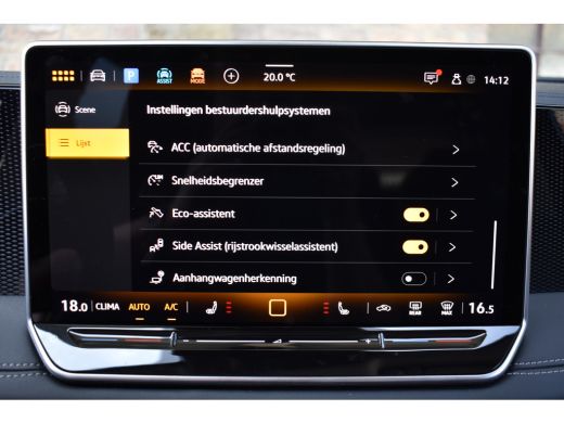 Volkswagen Tiguan 1.5 eTSI LIFE IQ-LIGHT/NAVI/TREKHAAK*** ActivLease financial lease