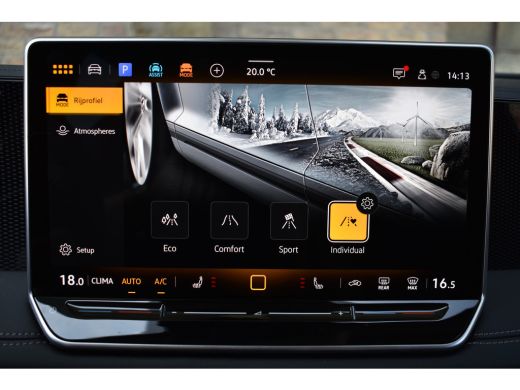 Volkswagen Tiguan 1.5 eTSI LIFE IQ-LIGHT/NAVI/TREKHAAK*** ActivLease financial lease