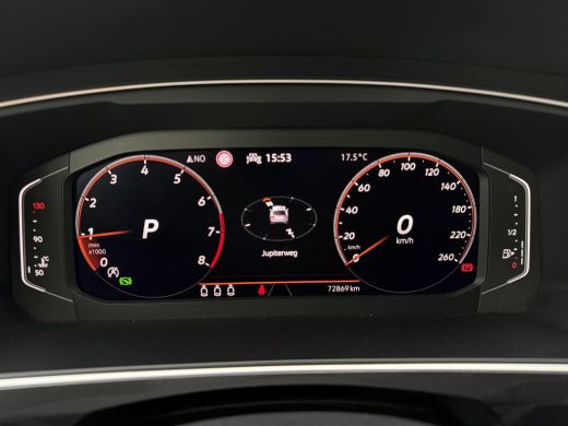 Volkswagen Tiguan 1.5 TSi 150 Pk Automaat R-Line Business+ | Full LED | Black Style | Panoramadak | Trekhaak | 20 I... ActivLease financial lease