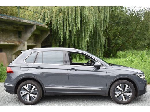 Volkswagen Tiguan 245PK DSG eHybrid ELEGANCE VIRTUAL/NAVI/IQ-LIGHT*** ActivLease financial lease