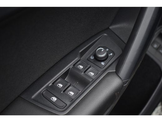 Volkswagen Tiguan 245PK DSG eHybrid ELEGANCE VIRTUAL/NAVI/IQ-LIGHT*** ActivLease financial lease