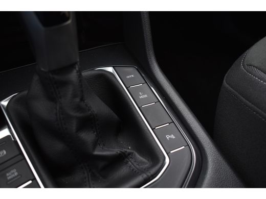 Volkswagen Tiguan 245PK DSG eHybrid ELEGANCE VIRTUAL/NAVI/IQ-LIGHT*** ActivLease financial lease