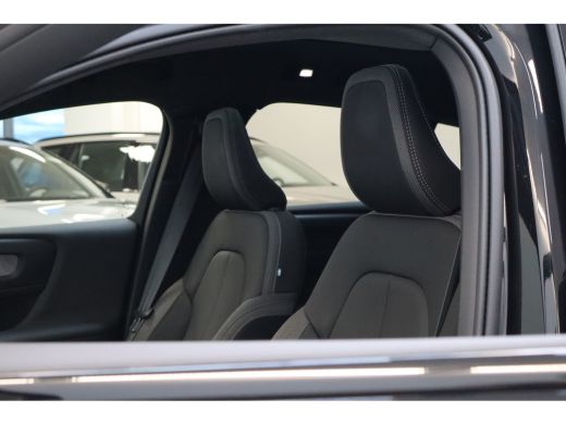 Volvo  C40 Plus 69 kWh 231PK Stoel & Stuurverwarming | Getint Glas |  Camera | Cruise Control ActivLease financial lease