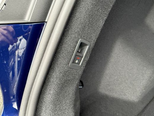 Audi Q4 e-tron 45 quattro S Edition Competition 82 kWh ActivLease financial lease