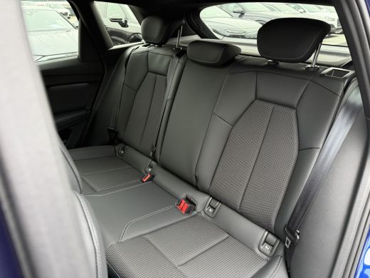 Audi Q4 e-tron 45 quattro S Edition Competition 82 kWh ActivLease financial lease