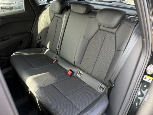 Audi Q4 e-tron 45 quattro S Edition Competition 82 kWh ActivLease financial lease