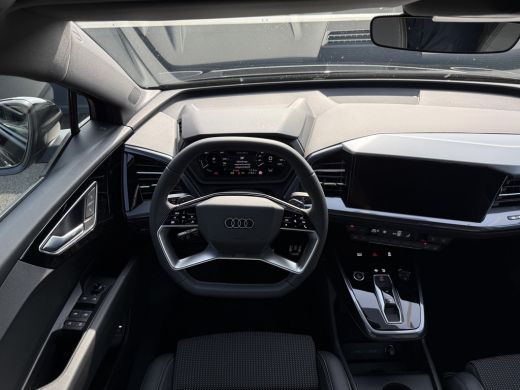 Audi Q4 e-tron 45 quattro S Edition Competition 82 kWh ActivLease financial lease